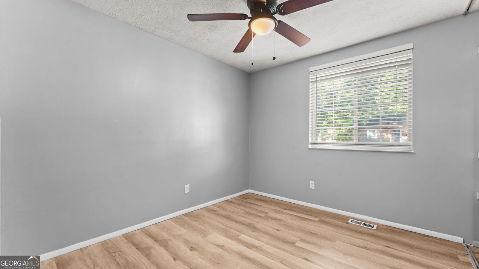 5172 Scarbrough Trail Stone Mountain - Photo 17