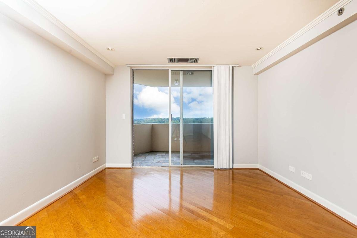 1501 Clairmont Road Decatur - Photo 6