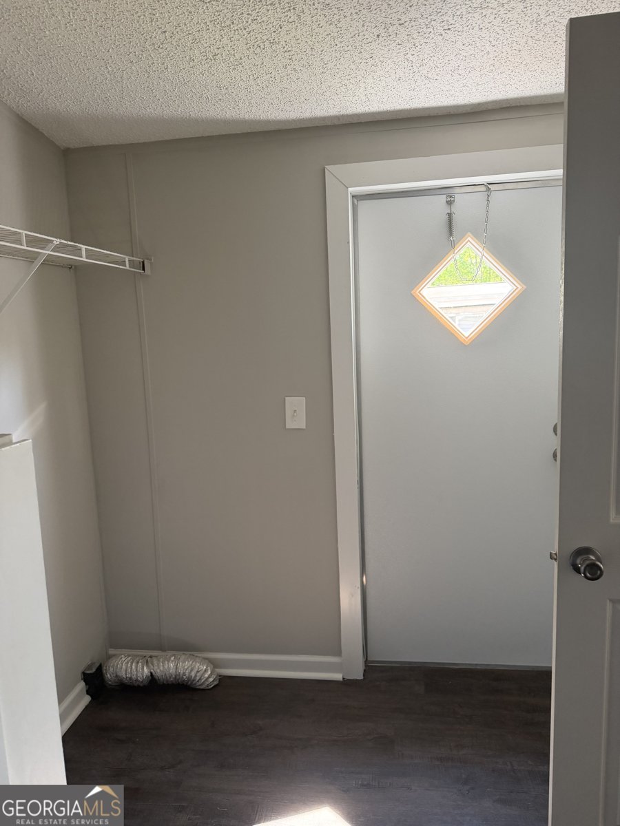 405 Windsor Parkway Hampton - Photo 8