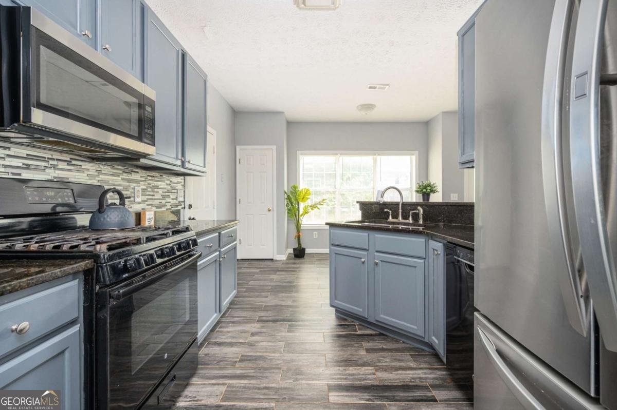 490 Durham Riverdale - Photo 20