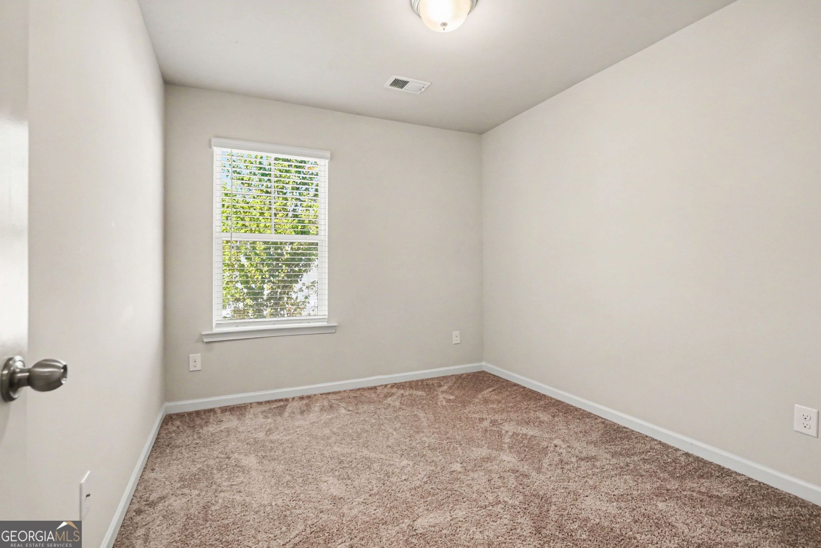 7103 Gladstone Circle Lithonia - Photo 11