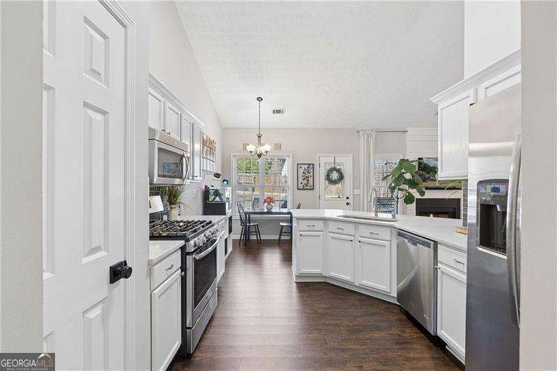 5810 Millrace Court Sugar Hill - Photo 14