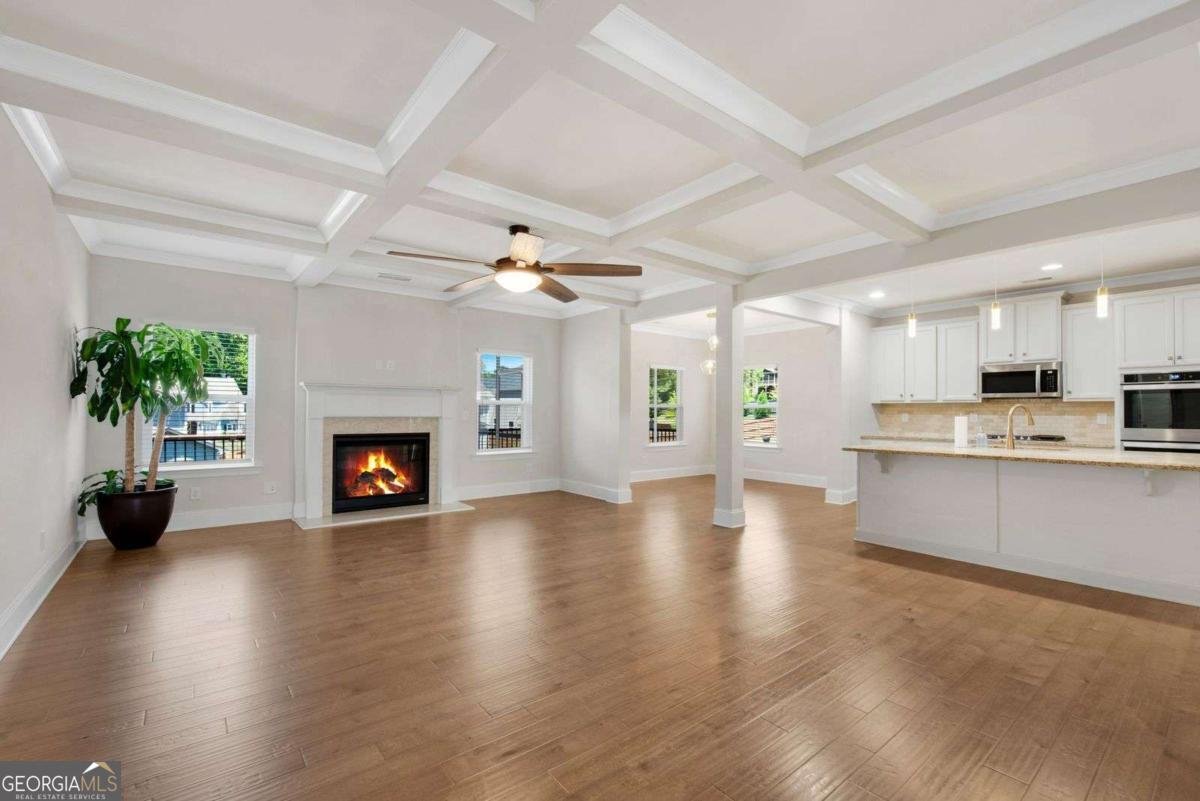 310 Banfield Court Marietta - Photo 9