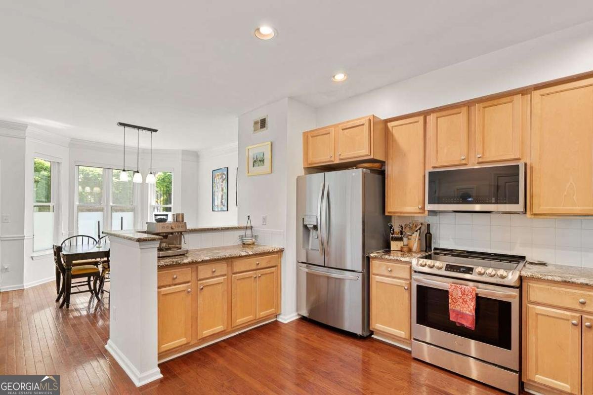 375 Highland Avenue Atlanta - Photo 11