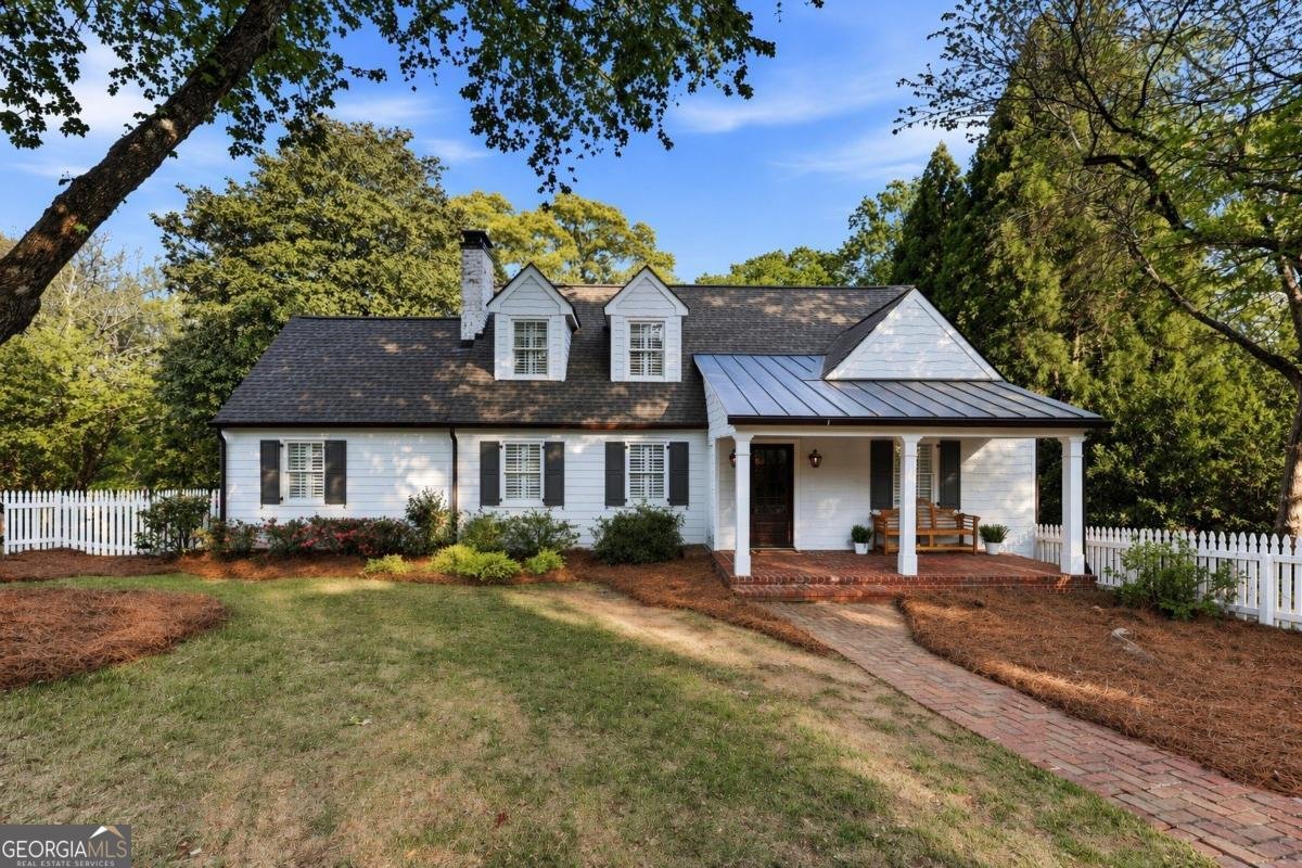 798 Cherokee Road Gainesville - Photo 1