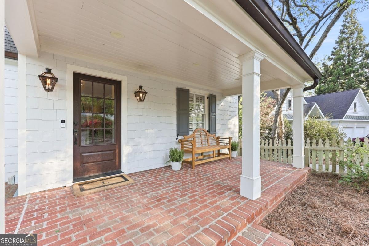 798 Cherokee Road Gainesville - Photo 8