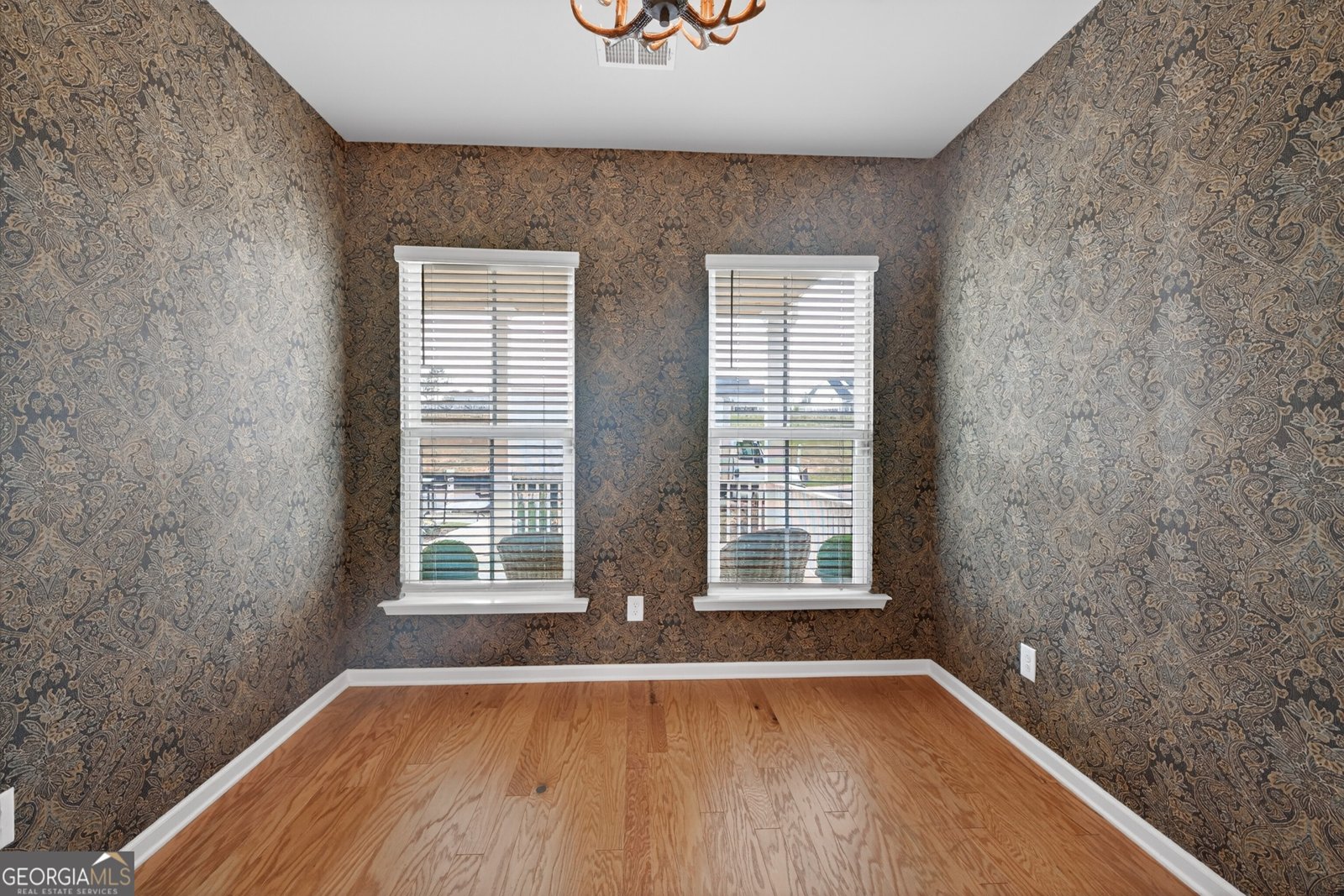 7277 Maple Brook Lane Flowery Branch - Photo 13