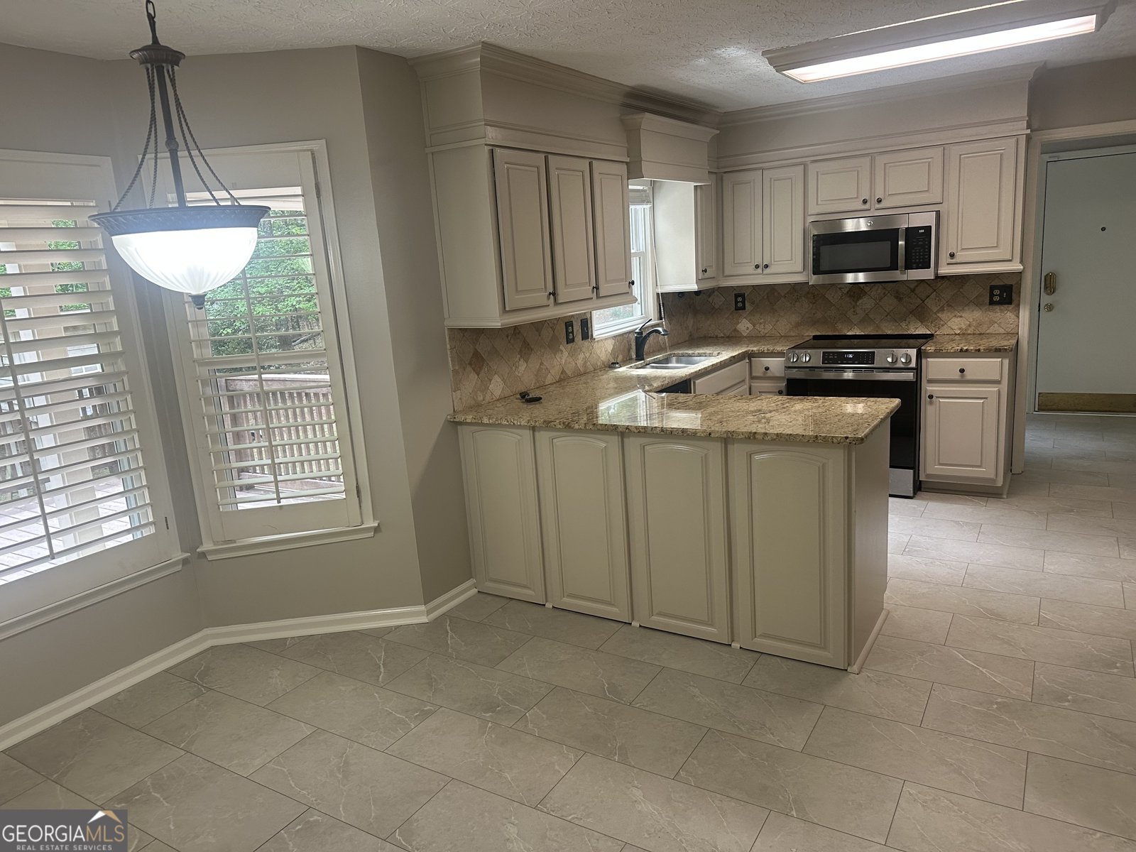 180 Forrest Lake Drive Fayetteville - Photo 6