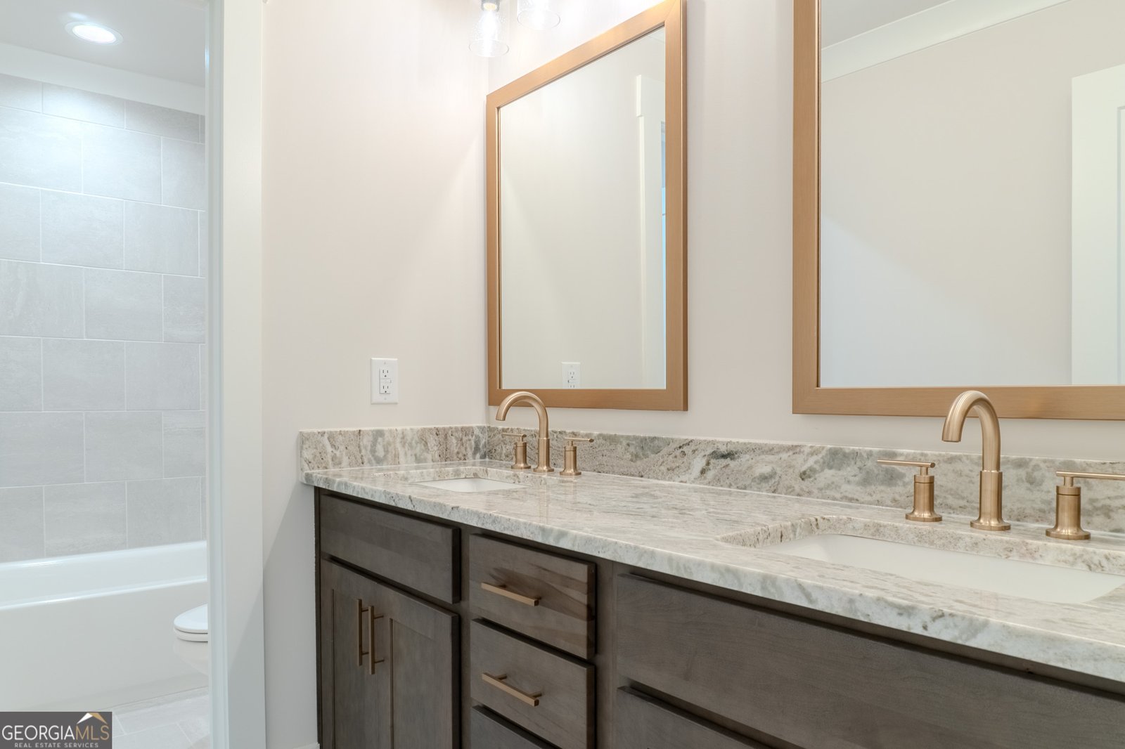 69 Amelia Court Covington - Photo 42