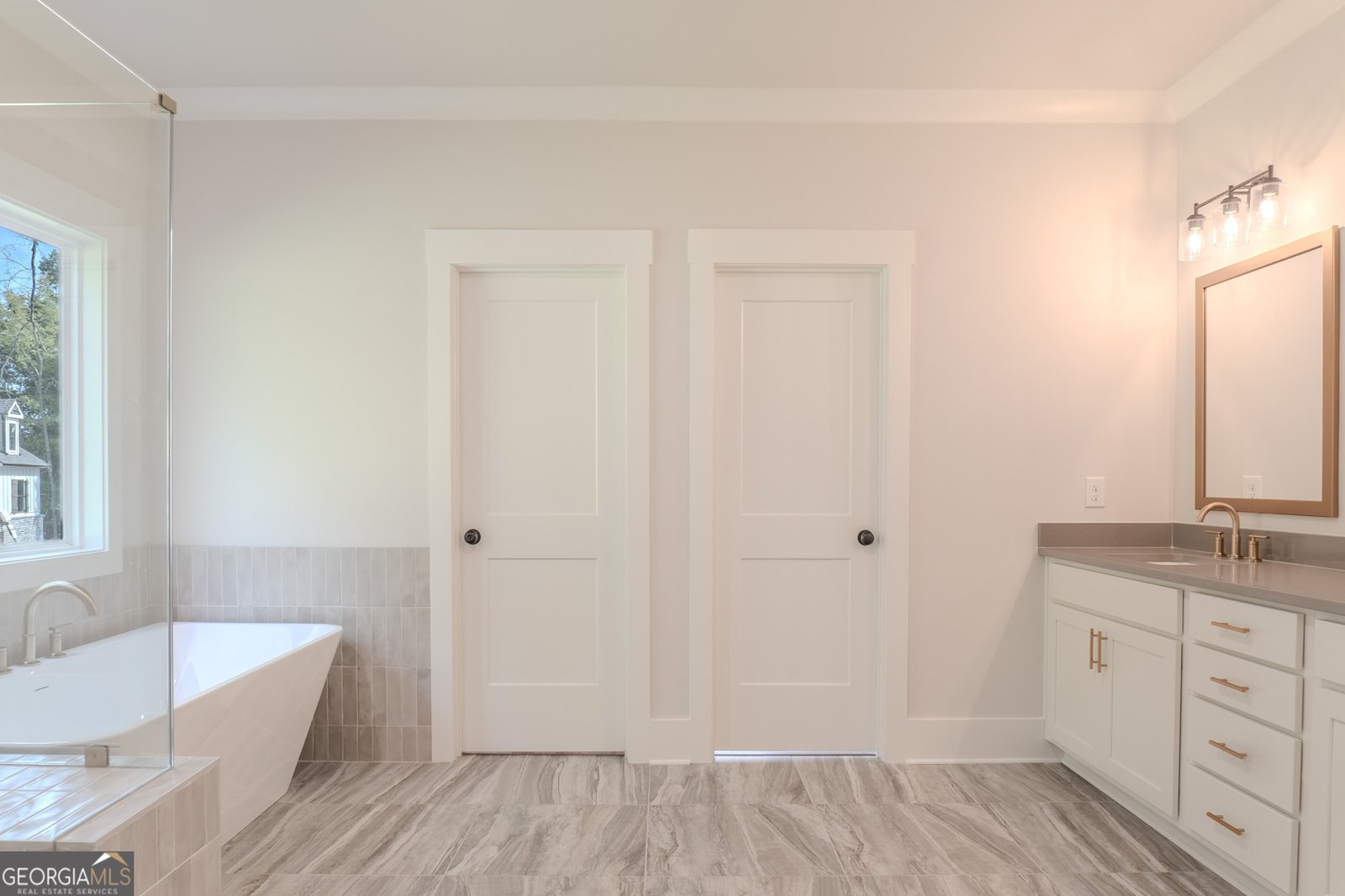 69 Amelia Court Covington - Photo 9