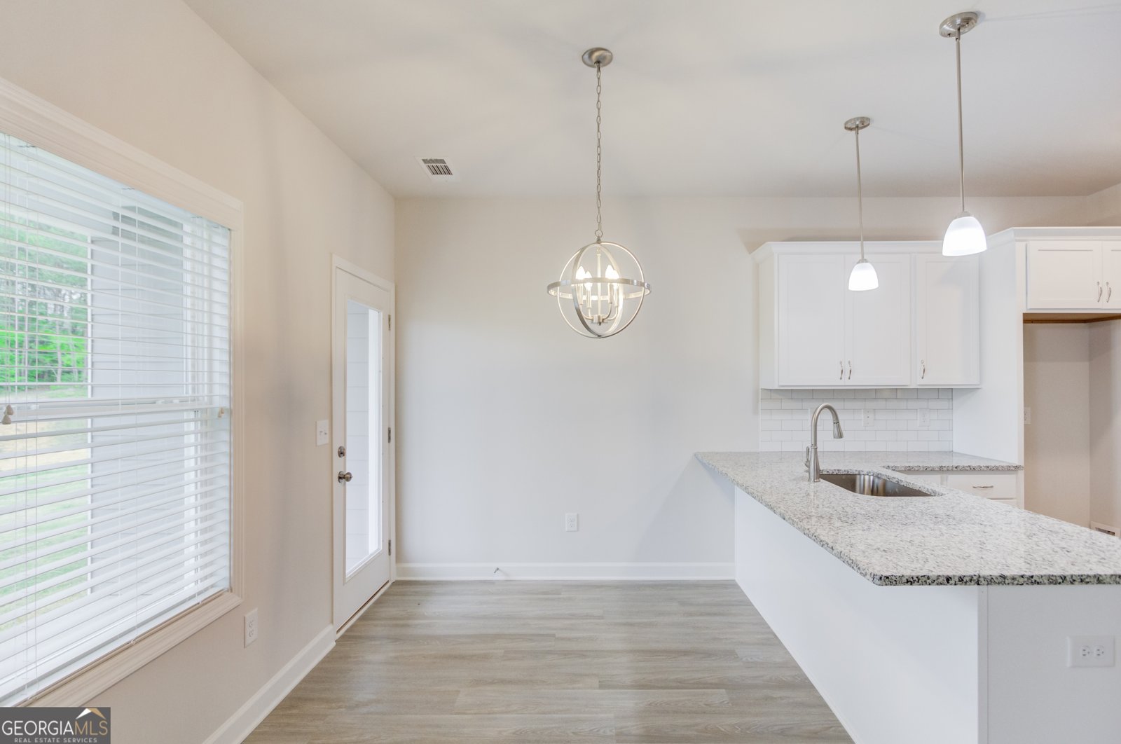 6378 Pine Ridge Point Lula - Photo 7