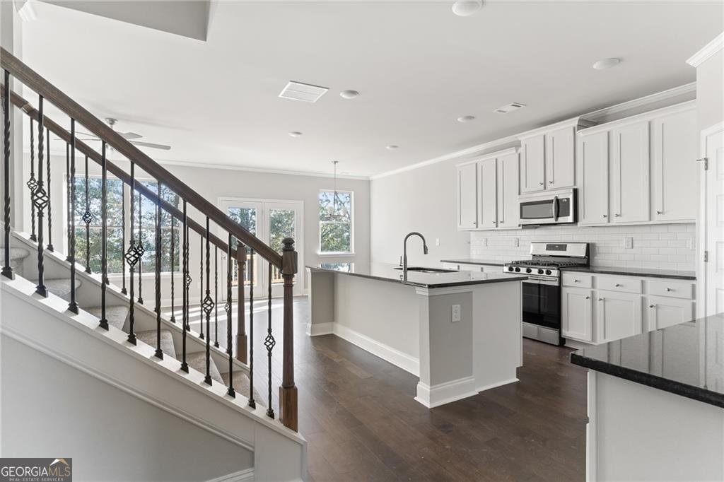 3956 Lockaby Way Lawrenceville - Photo 8