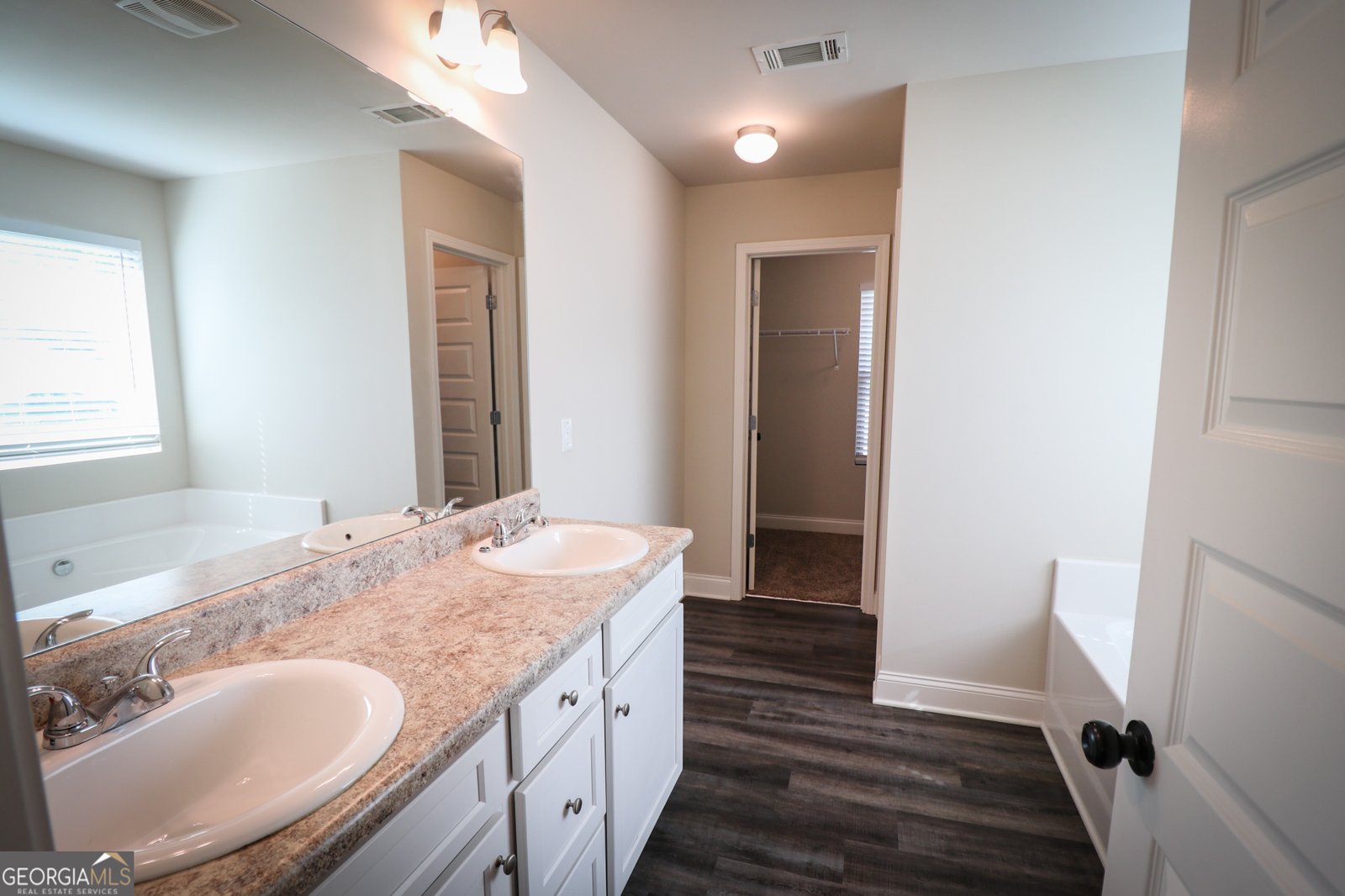 522 Knollwood Griffin - Photo 45