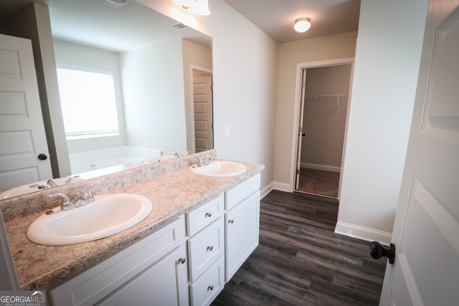 522 Knollwood Griffin - Photo 46