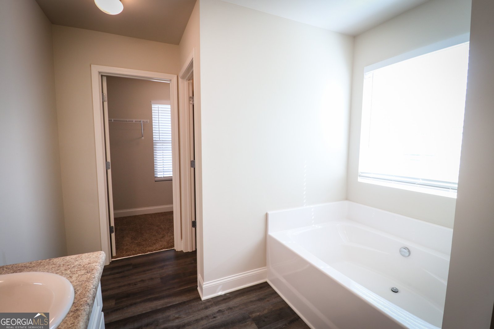 522 Knollwood Griffin - Photo 47