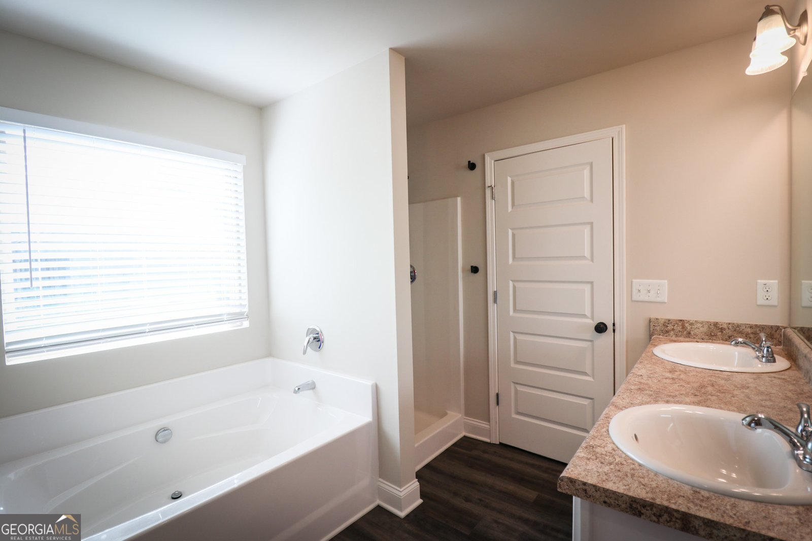 522 Knollwood Griffin - Photo 48