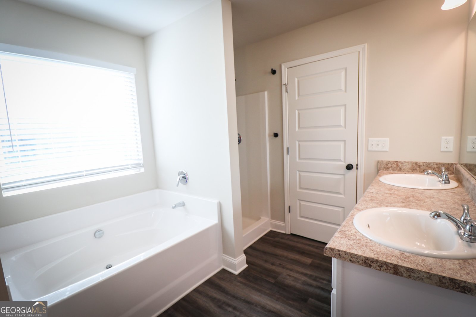 522 Knollwood Griffin - Photo 49