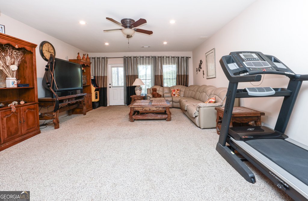 8405 Village School Drive Cumming - Photo 18