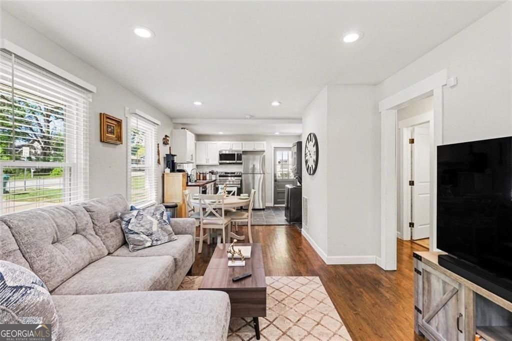 1051 Dell Avenue Smyrna - Photo 9