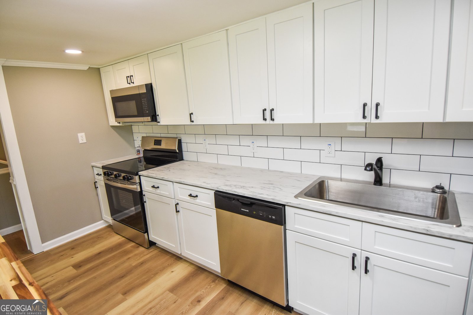 225 Oak Ridge Drive Thomaston - Photo 15