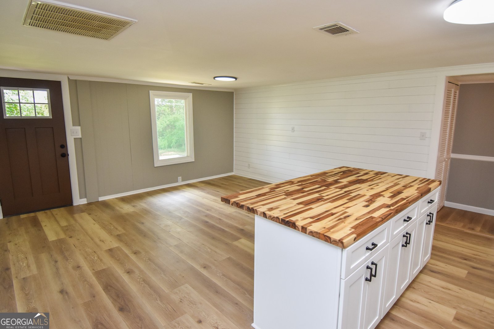 225 Oak Ridge Drive Thomaston - Photo 17