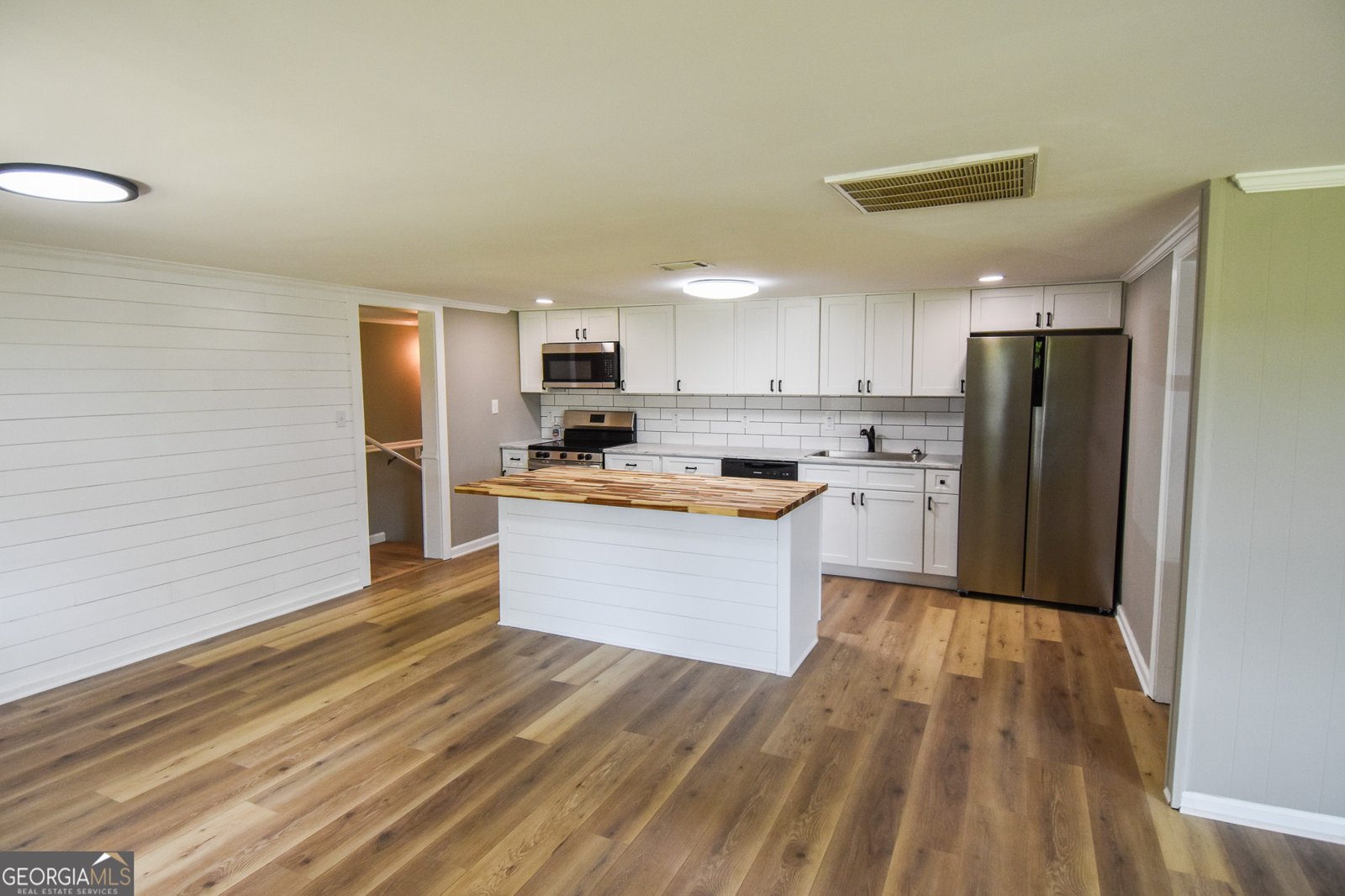 225 Oak Ridge Drive Thomaston - Photo 7