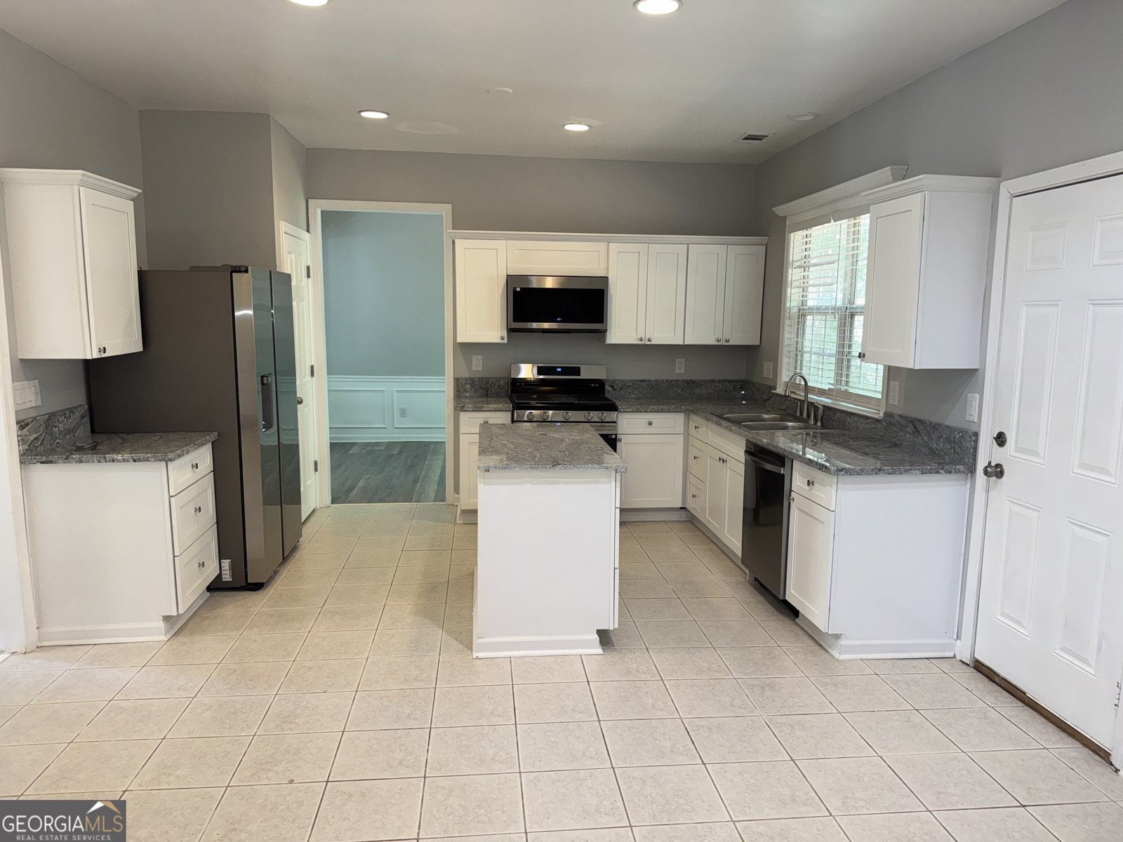 2874 Donamire Lane Kennesaw - Photo 8