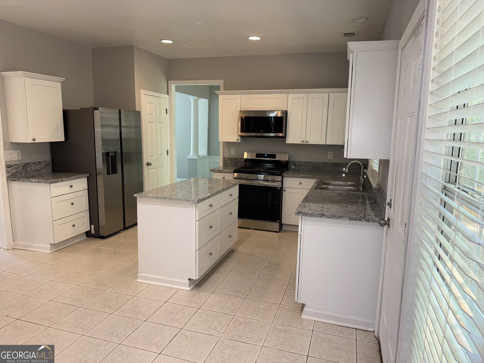 2874 Donamire Lane Kennesaw - Photo 9