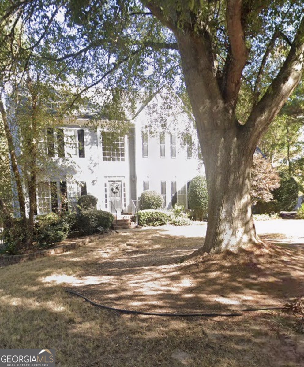 1607 Ellington Road Conyers - Photo 1