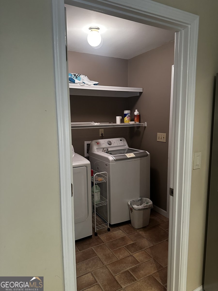 1607 Ellington Road Conyers - Photo 25