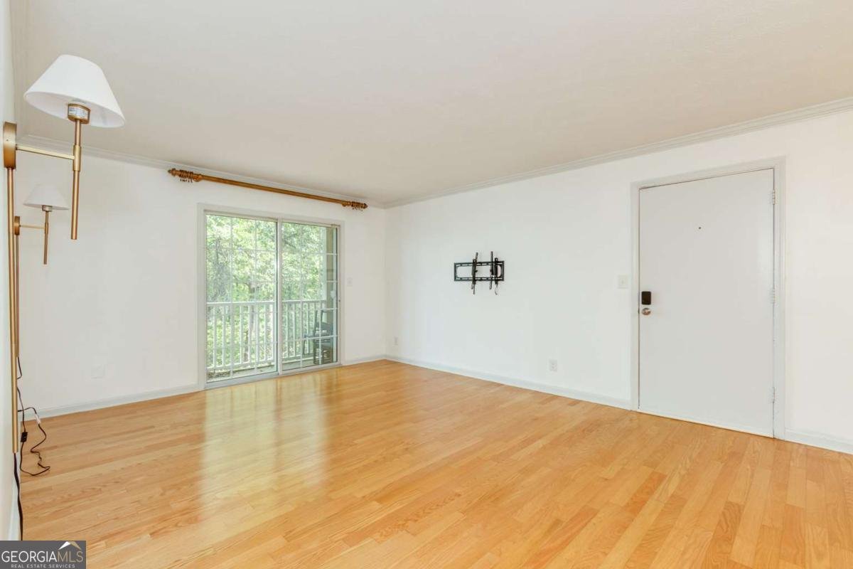 3005 Seven Pines Lane Atlanta - Photo 9