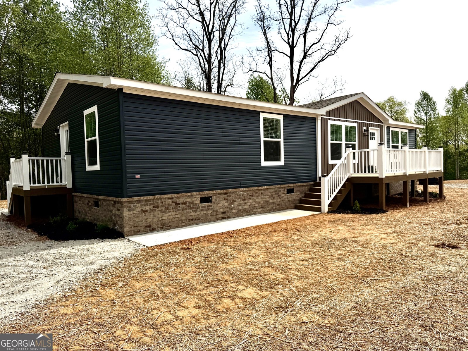 2868 Hollywood Church RD Clarkesville - Photo 6