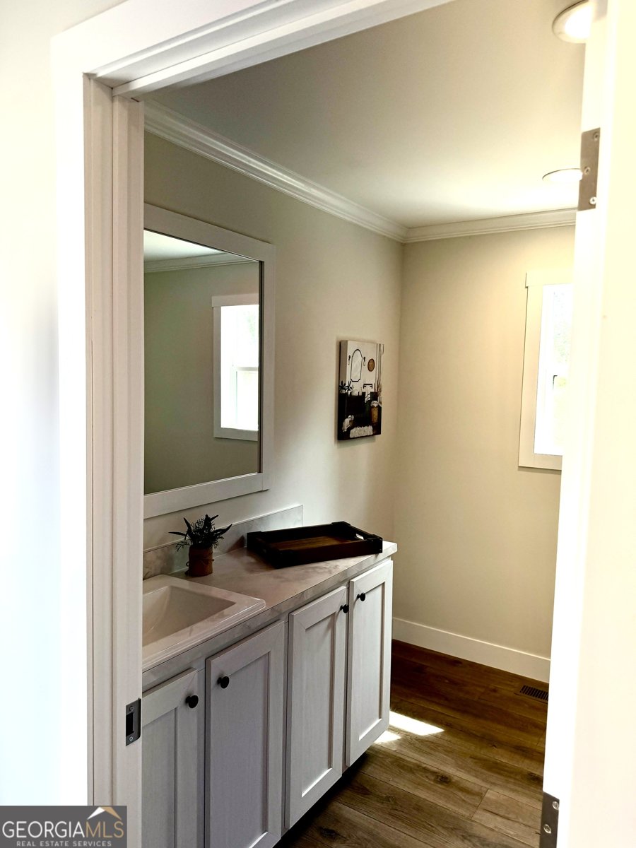 2820 Hollywood Church RD Clarkesville - Photo 18