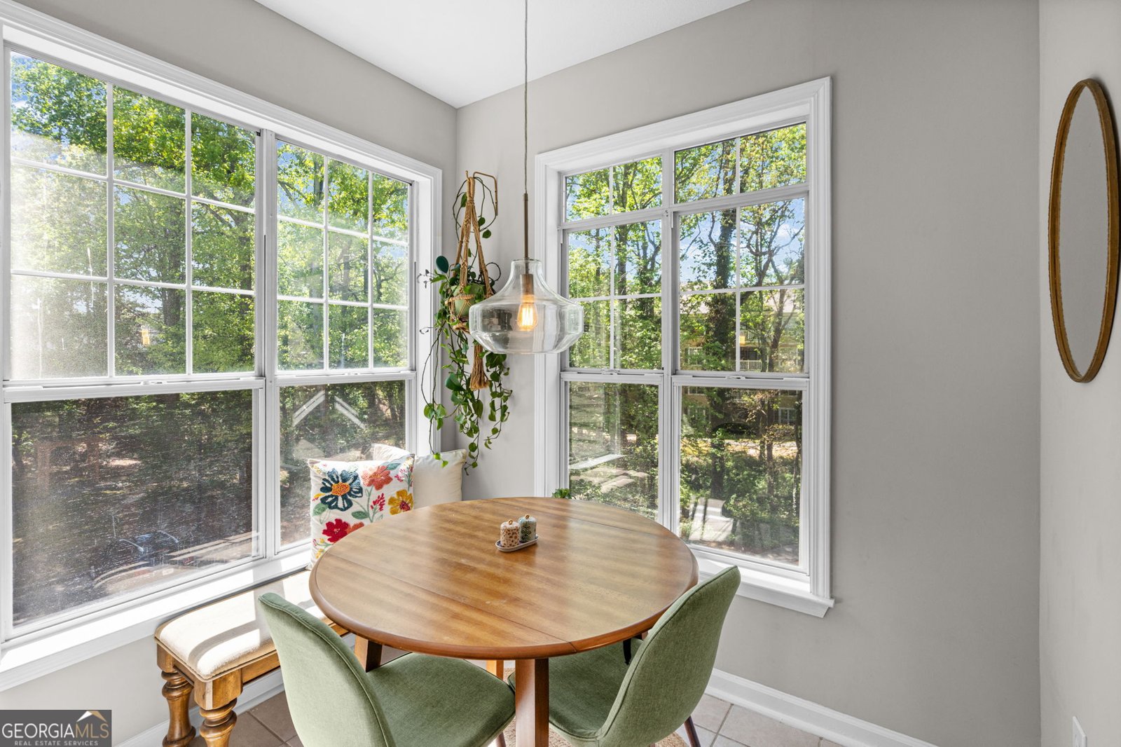 238 Edinburgh Court Milton - Photo 7