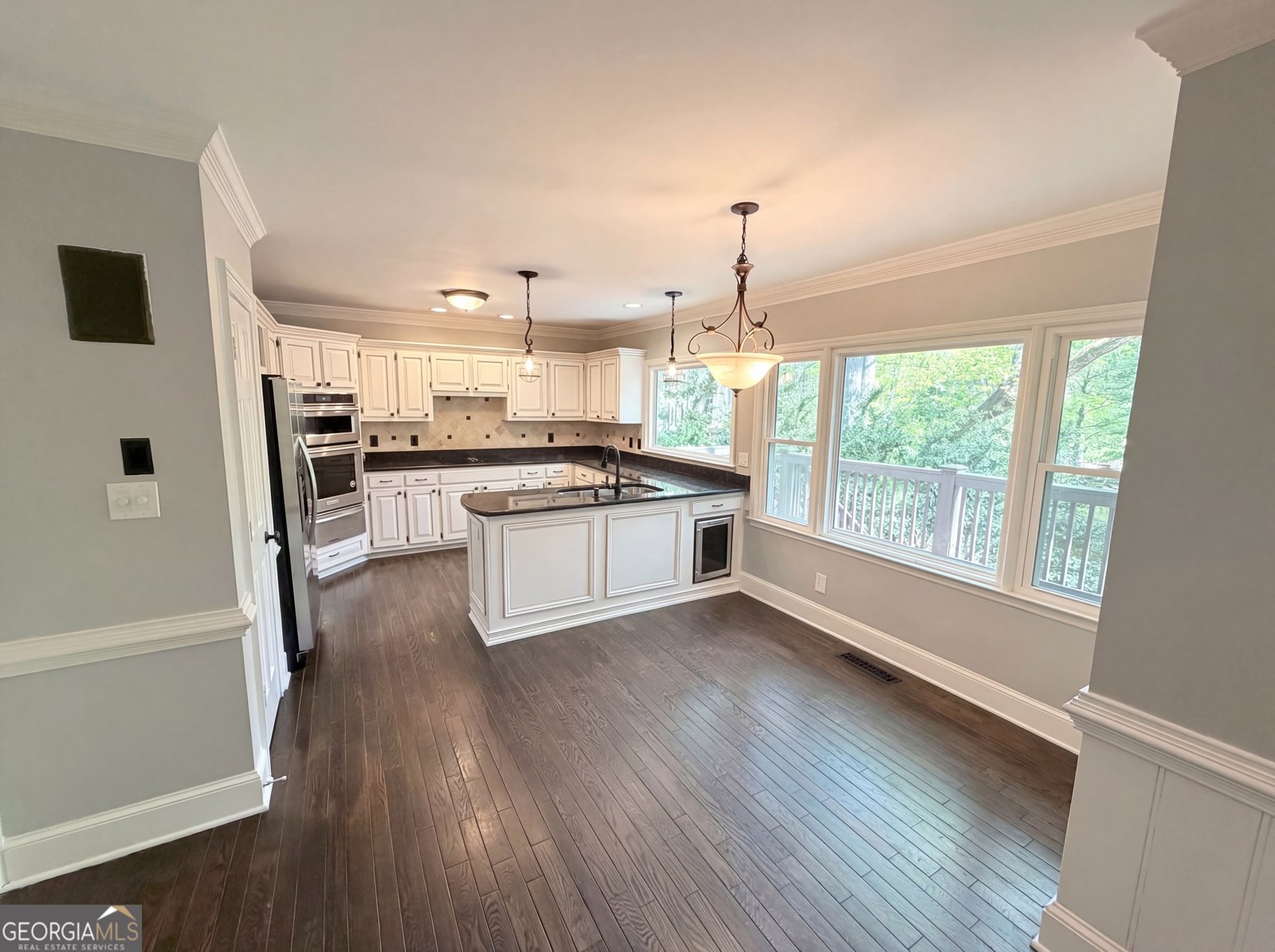 984 Forest Pond Court Marietta - Photo 9