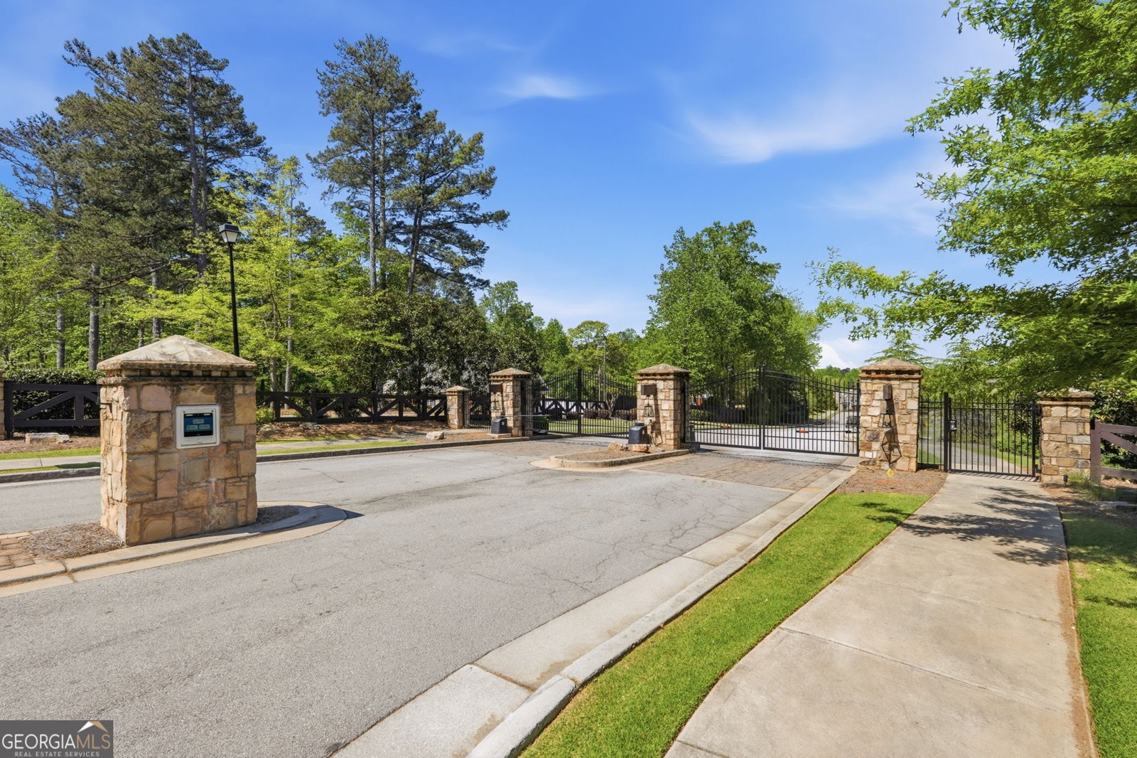 4217 Alba Lane Buford - Photo 85