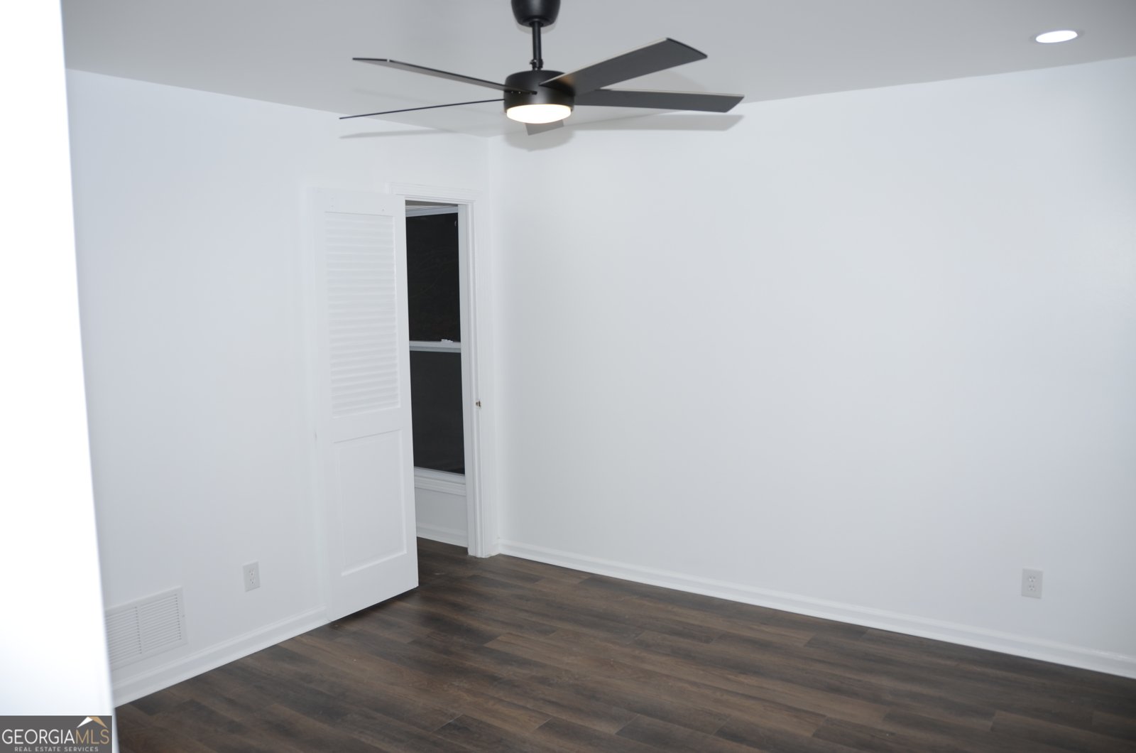 4247 Bingham CT Stone Mountain - Photo 10