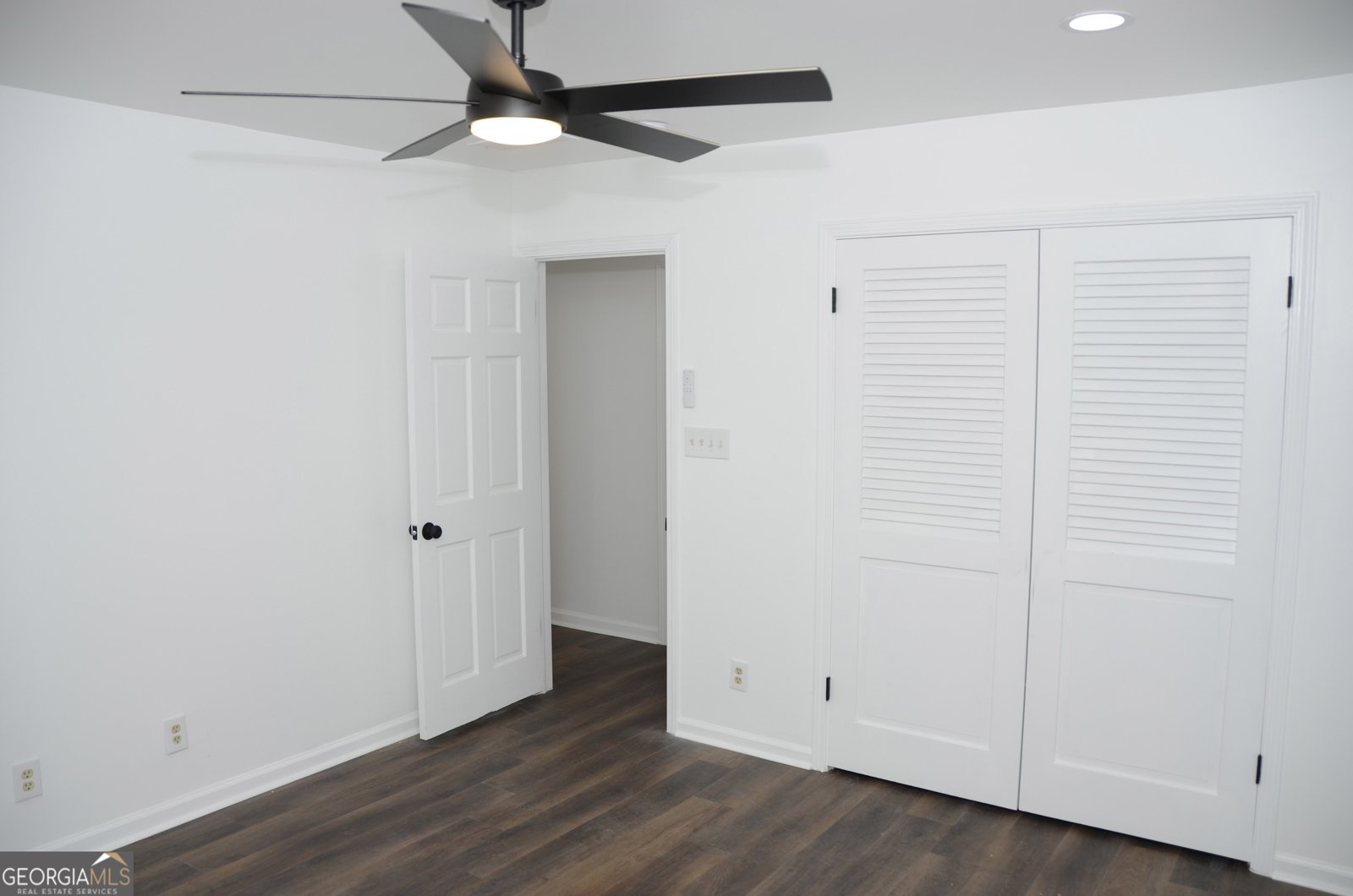 4247 Bingham CT Stone Mountain - Photo 14