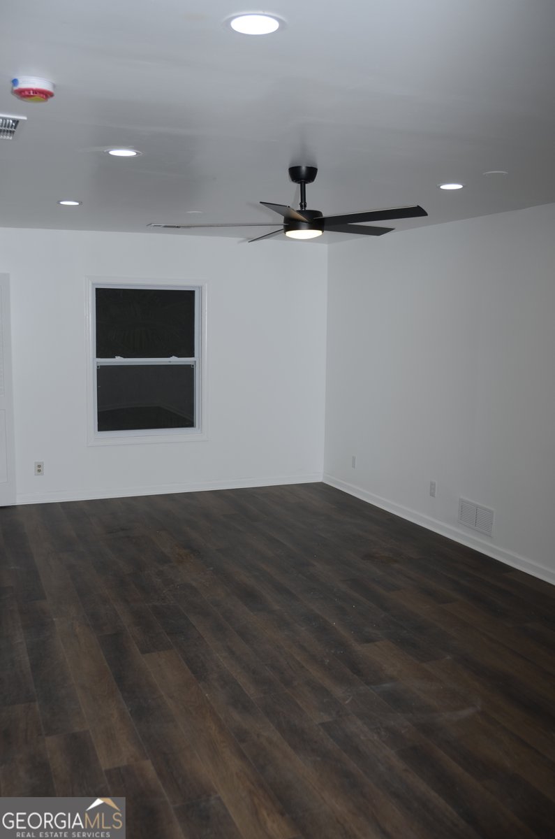 4247 Bingham CT Stone Mountain - Photo 9