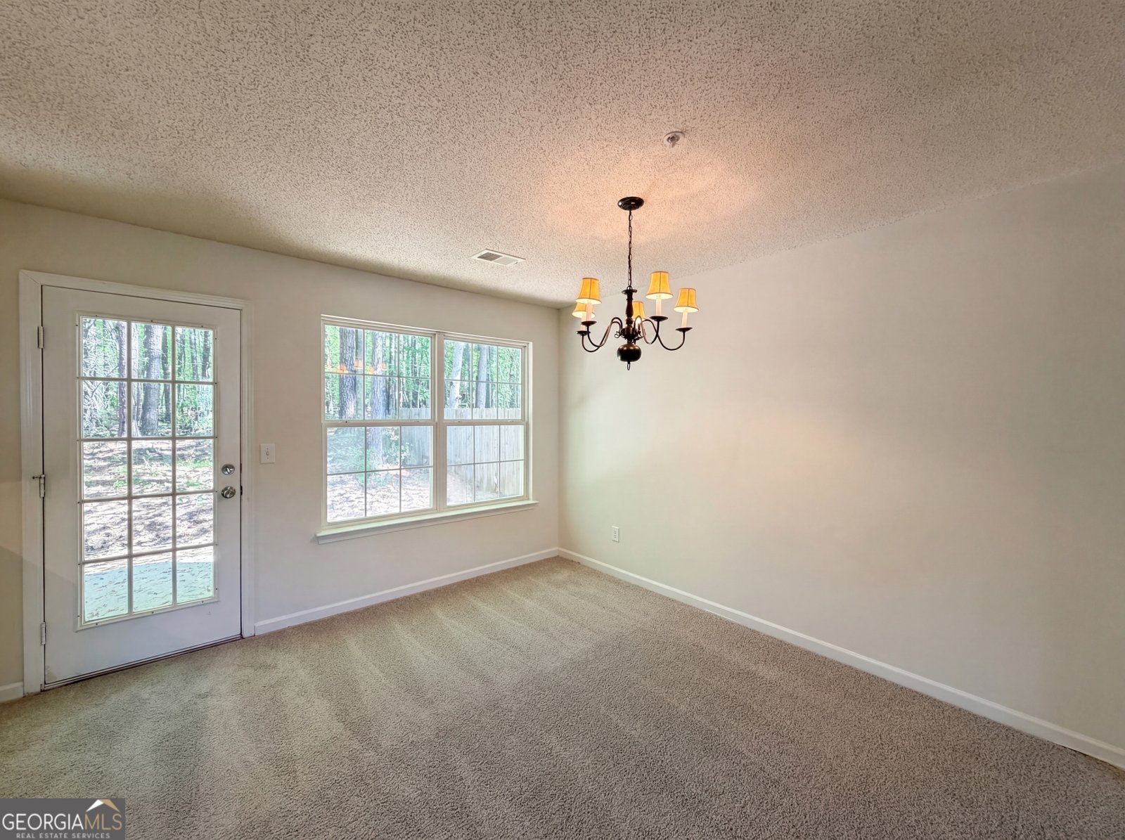 172 Watercress Court Stockbridge - Photo 11