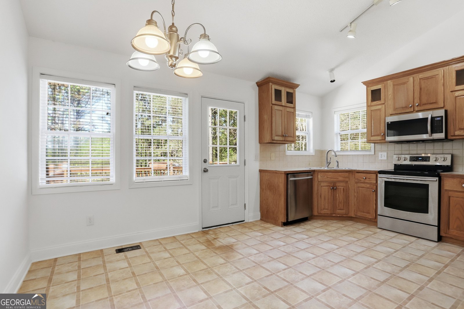 12 Buckland Court White - Photo 8