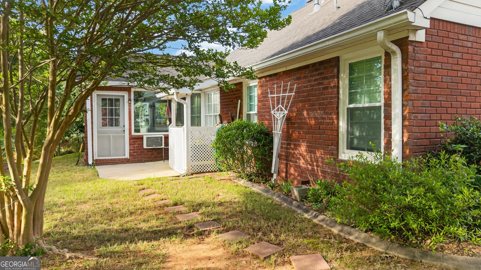 133 Meridian Drive Stockbridge - Photo 7