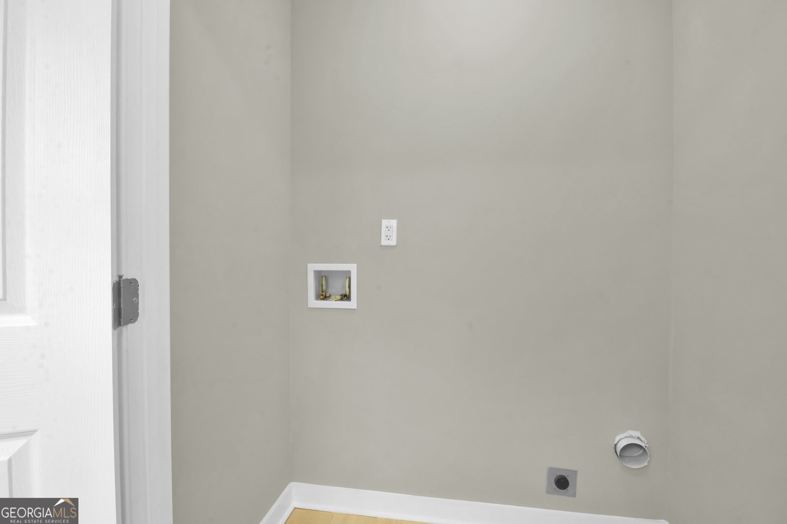 2172 Ben Hill Road East Point - Photo 12