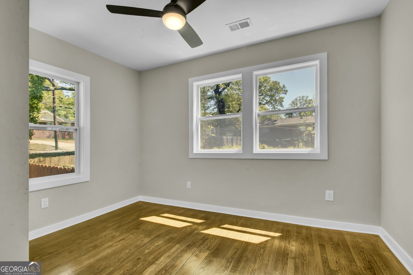 2172 Ben Hill Road East Point - Photo 22