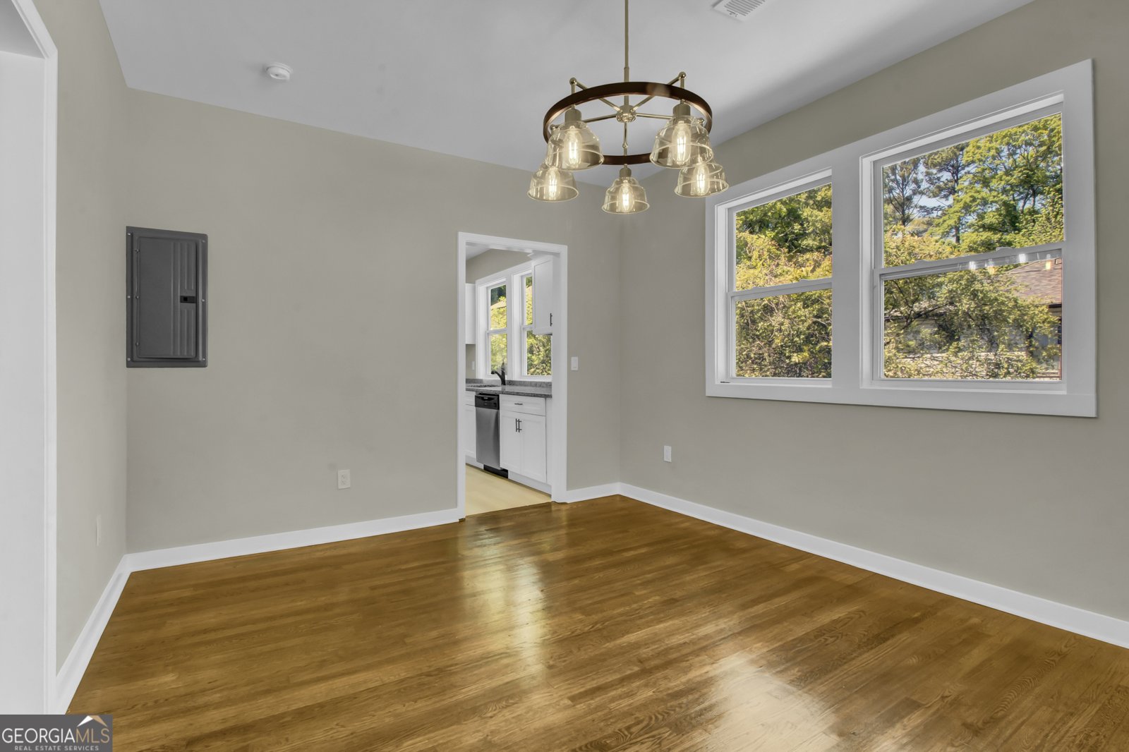 2172 Ben Hill Road East Point - Photo 8