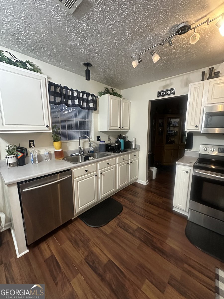 6605 Rebecca Lou Lane Lithonia - Photo 10