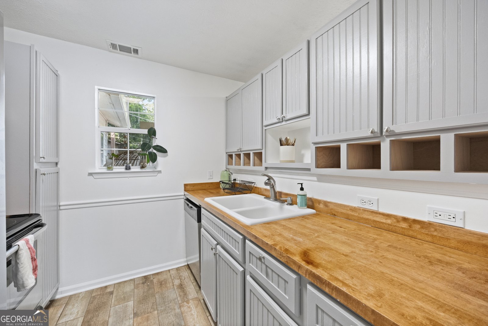 132 Bordeaux Lane Savannah - Photo 14