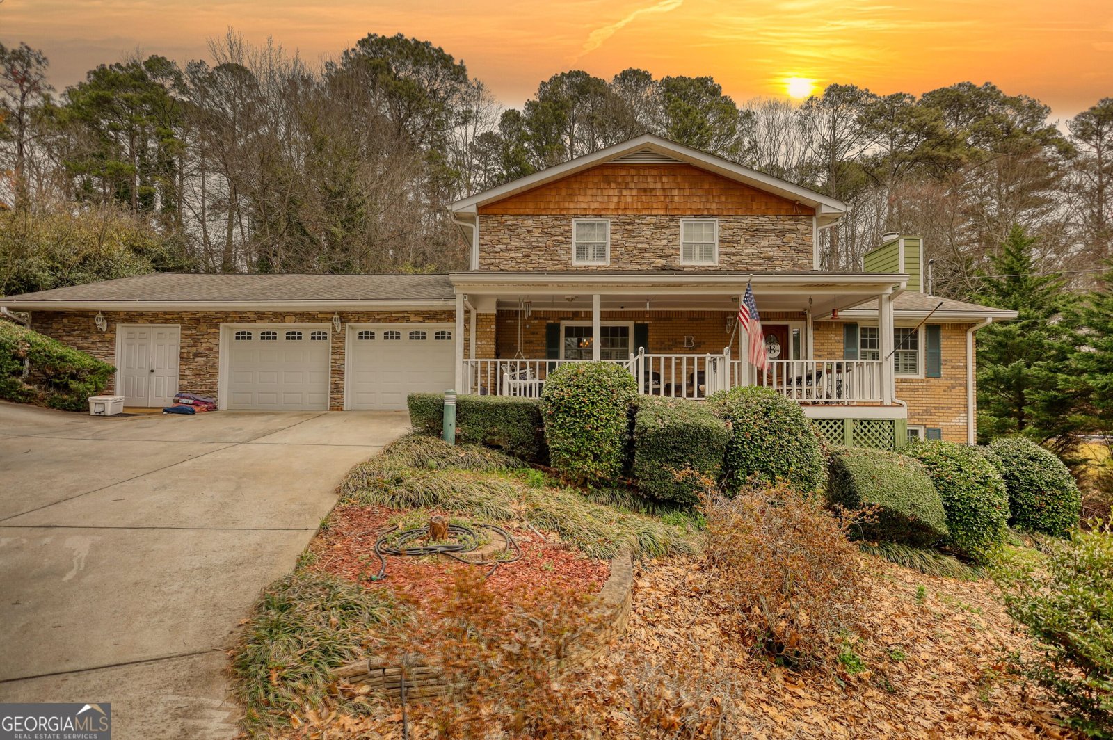 562 Cupelo Drive Marietta - Photo 1