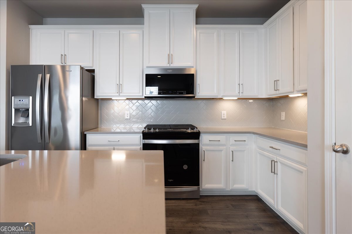 360 Hayden Circle Woodstock - Photo 11