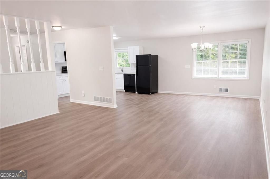 1317 Cedar Heights Drive Stone Mountain - Photo 11